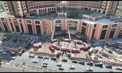 السوداني يوجه بتكريم فرق الدفاع المدني التي أخمدت حريق فندق قلب العالم